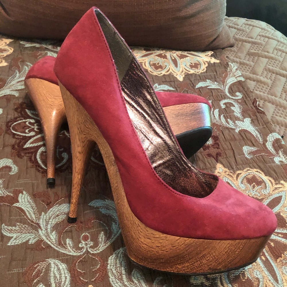 Wine color heels